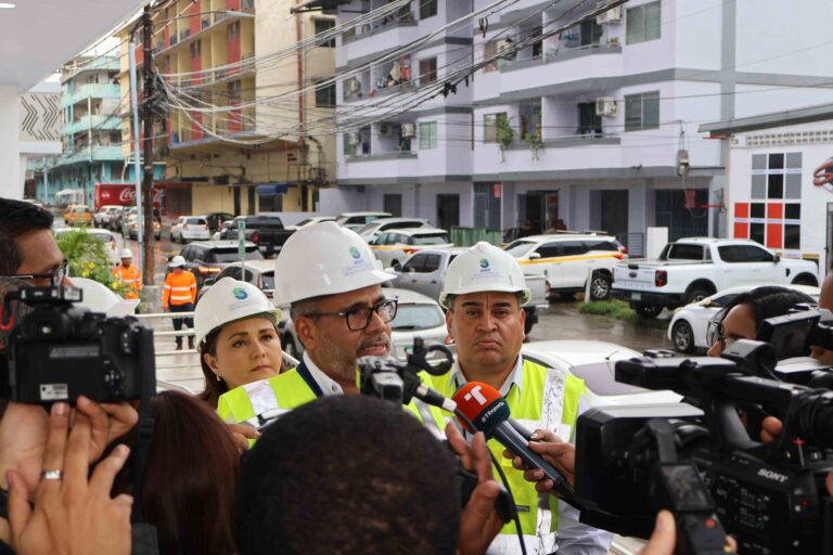 Coordinación de servicios públicos en entornos conectados